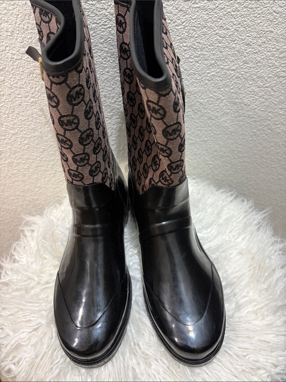 Michael Kors Black & Taupe Patterned Women's Rain Boots